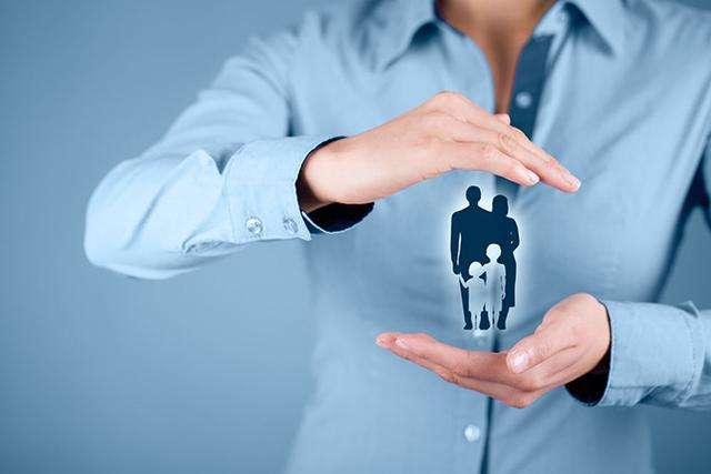 两部门:5月1日起继续降低社保费率