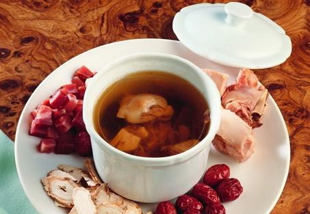 <em>头发枯燥怎么办</em>,这些食物帮你忙-3158财富江苏