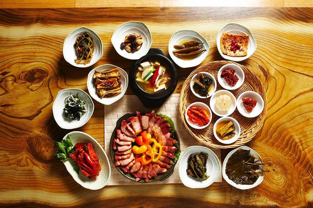 泡菜凉水不能少 韩国人的不健康饮食习惯