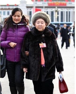 老干妈陶华碧:只识3个字 身家37亿