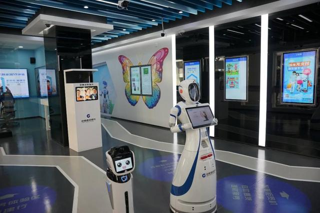 无人银行存取款出错了 多付了钱怎么办