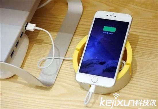 手机充电的正确方式:用电脑充电伤手机吗