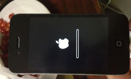 iphone手机死机怎么办,iphone死机黑屏,iphone手机死机黑屏