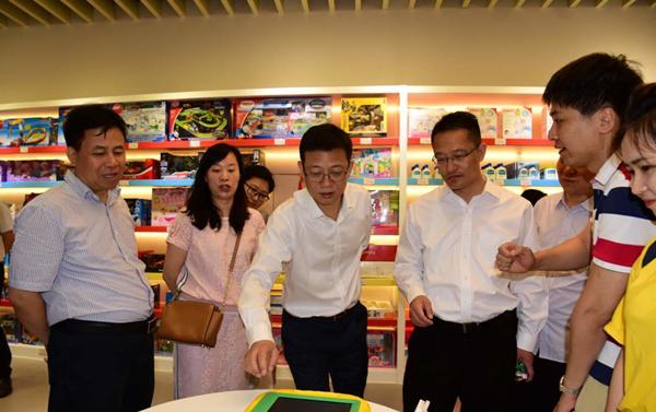 汇鸿宝贝首家直营旗舰店落户南京