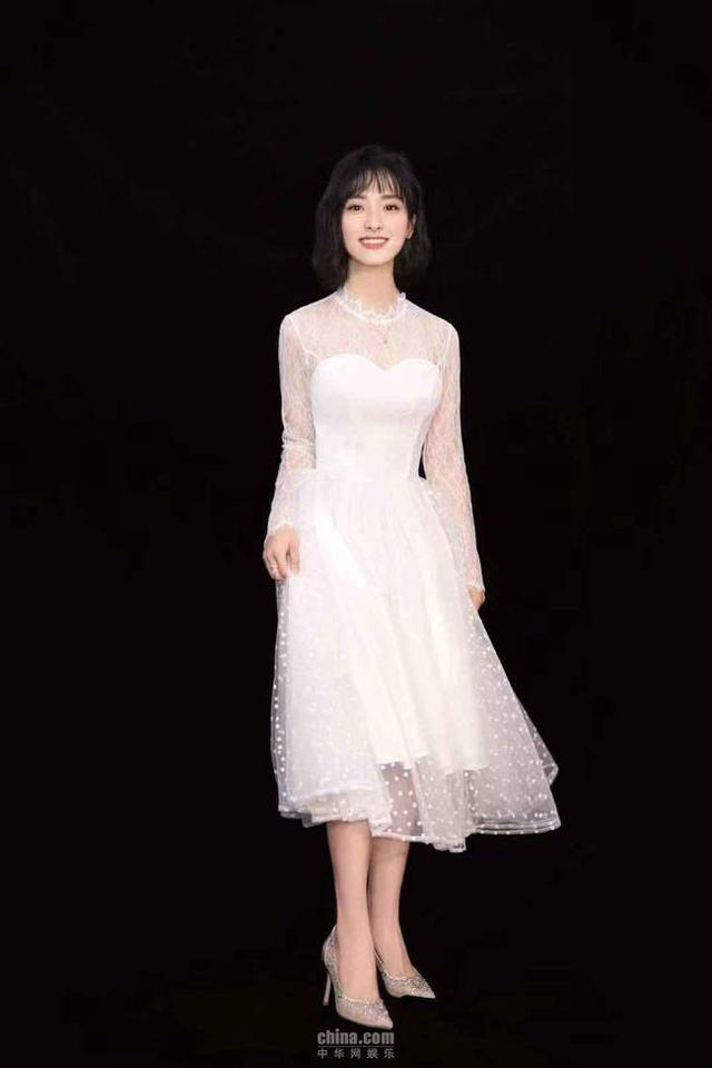 沈月获百度娱乐年度人物 元气少女暴风成长