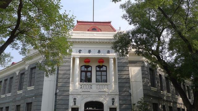 中国最美10座大学 你的母校上榜了吗