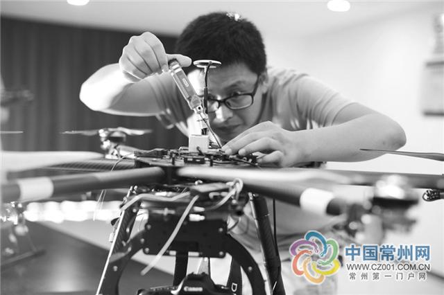 常州几百架无人机大多无证驾驶 监管成空白_