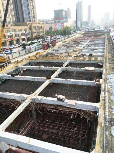 扬子江路到维扬路土方开挖完成 九月底隧道贯通
