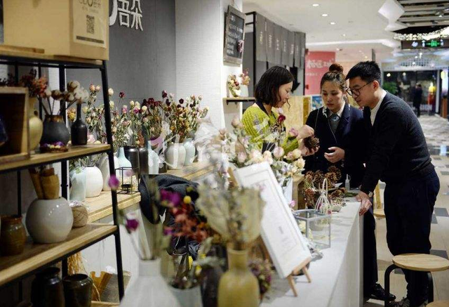 南京新百B座開業2周年慶典 等你來圍觀
