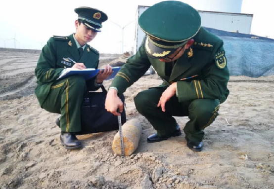 南通黄金海滩附近工地发现炮弹 疑122榴炮弹弹体