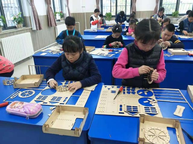在教育领域独辟蹊径 成长谷打造完整科学知识体系!