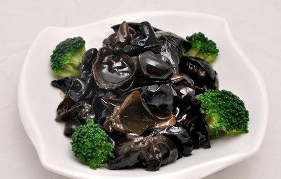 黑木耳的营养成分及价值功效来了