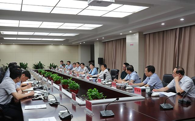 我市现场督办泰兴滨江污泥处理曝光问题整改