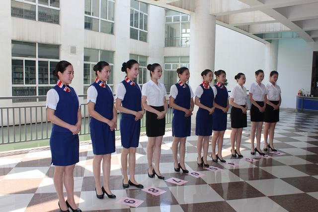 南京旅游职业学院86名同学成功入选上海铁路
