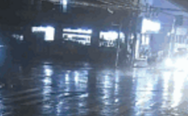 无锡一男子醉驾半路停路边 打110让民警来代驾