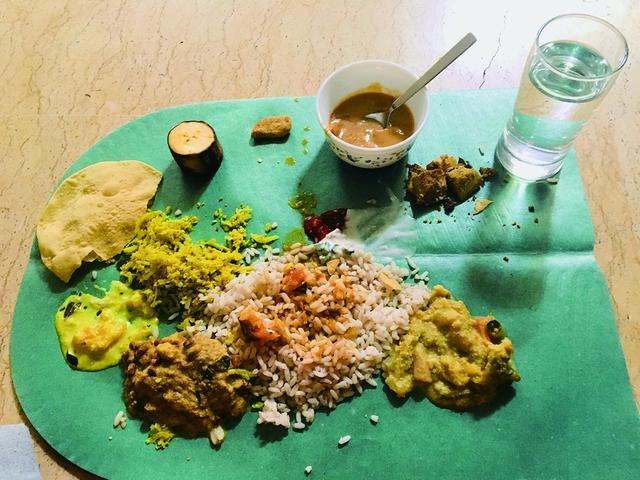 在印度尬吃新年手抓饭