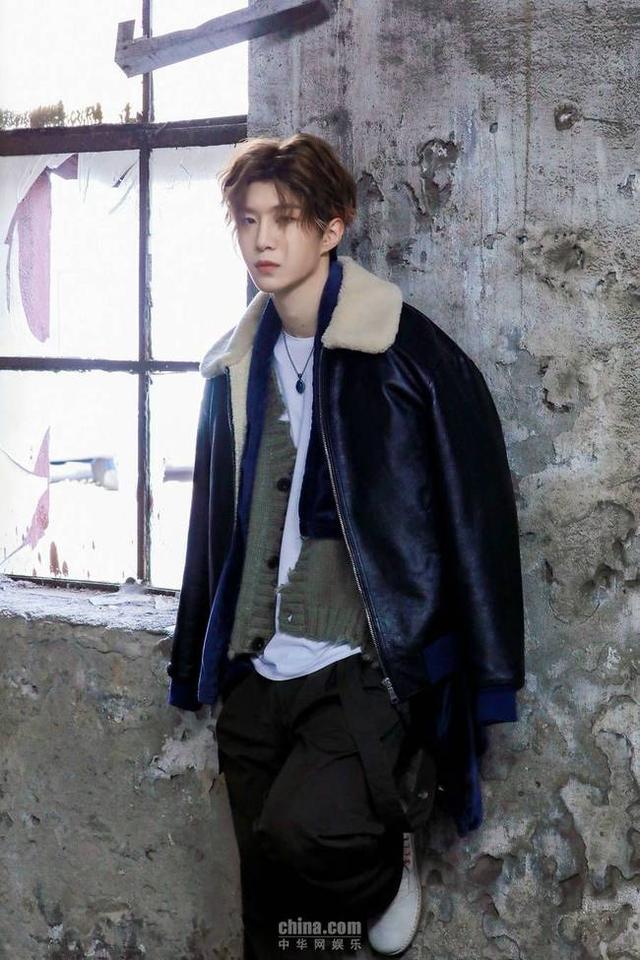 范丞丞首支单曲《I'm Here》上线 倾诉成长与蜕变