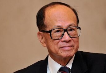 李嘉诚父子密集抛售旗下资产 一年套现超800亿