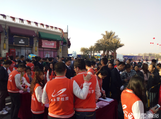 12月18日数千人潮买碧桂园 热销引爆惠来楼市