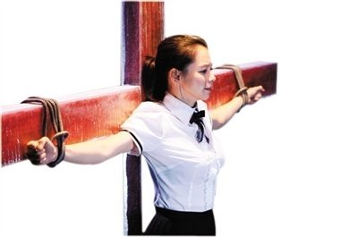 徐若瑄<em>制服</em>诱惑来袭 九江精装楼盘大放送_频道