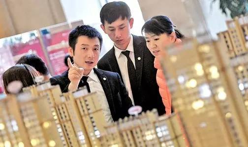 姚余栋:防止房地产泡沫 中国至少需八个一线城市
