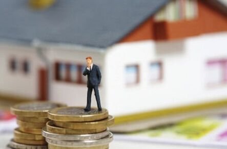 地产融资环境调查:政策趋紧 中型房企追逐ABS