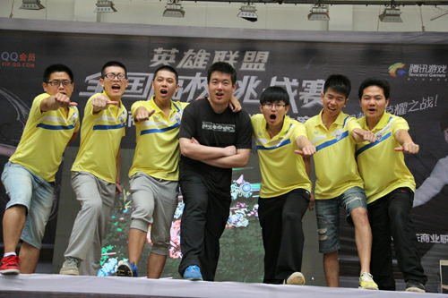 【视频】兄弟在一起,兄弟在一起qvod_动漫《兄