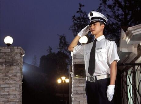 济南龙湖物业小故事:深夜有约