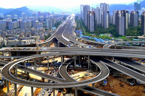 济南市发布网约车管理细则征求意见稿 要求车