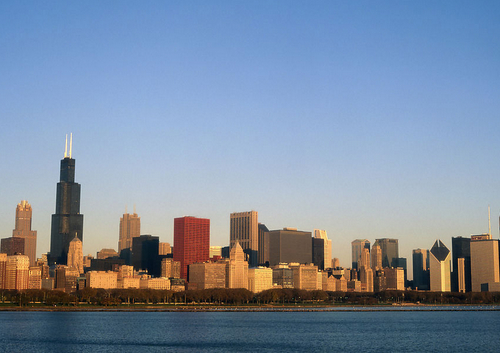 中资企业成美国商业地产最大买家 交易总额达