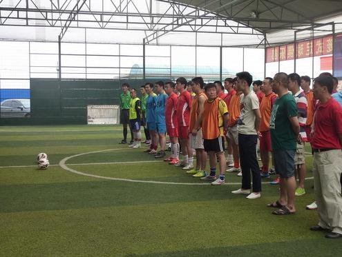 济南市首届笼式五人制足球业余联赛开幕
