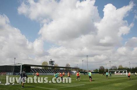 孔蒂率队演练破敌秘笈 欲创意甲赛季不败壮举