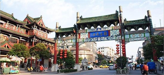 万博时代广场新街口准地标 古城里的摩登时代