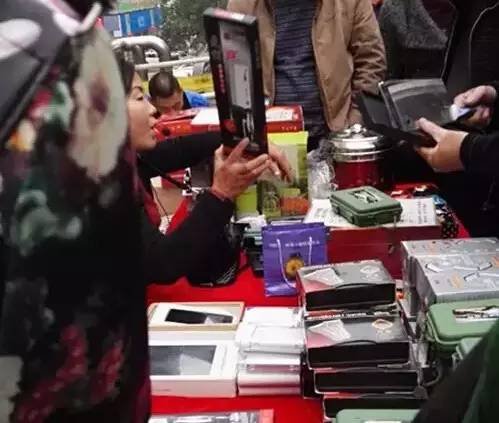 年底开封街头骗术大起底,别再被坑了!_频道-开