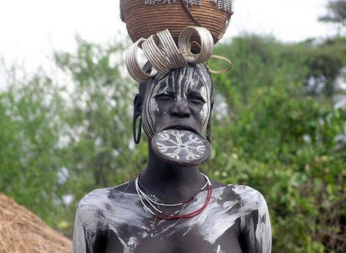 组图:实拍落后的非洲部落