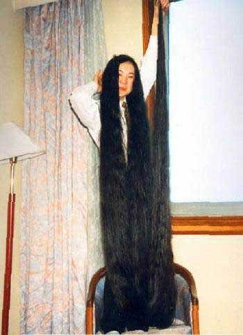 组图:<em>世界上头发最长的</em>人