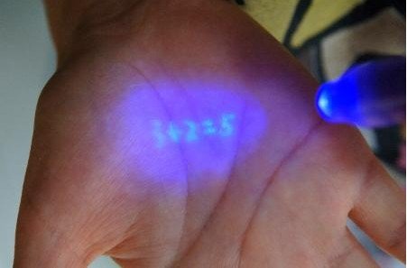 爆料:有意思的作弊笔