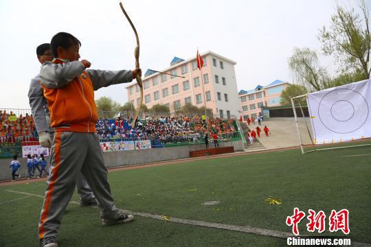 少数民族传统体育项目成为西宁小学运动会网