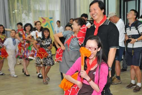 首届华彩少年全国少儿舞蹈公益夏令营开营