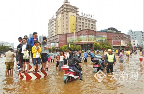“昆明看海”带来的思考_房产_腾讯网