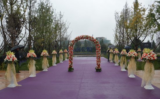 招商·海公馆左岸PARK开园暨婚纱摄影大赛开