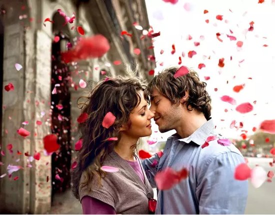 来自英国的浪漫婚礼定制 唯美落户地铁101