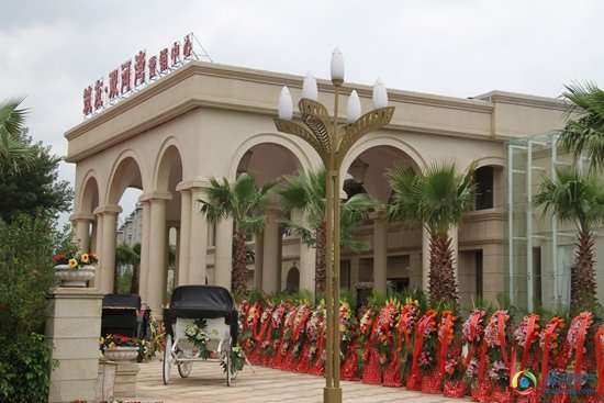 筑友·双河湾营销中心开放 270万方生活大城即