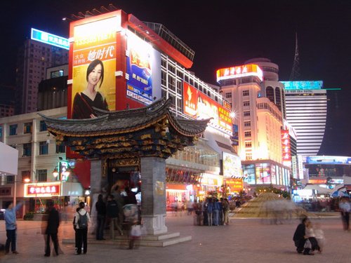 昆明传统商圈吃老本 中心商业亟待补强