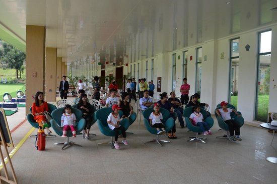 观澜湖少儿高尔夫夏令营之旅 向着太阳奔跑吧