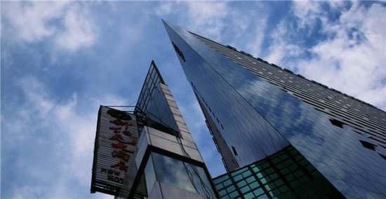 昆百大转型思路调整:收缩电商布局聚焦实体商