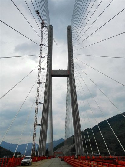 世界第一高桥尼珠河大桥28日通车 宣威到贵州