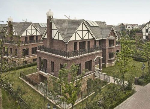 目前在售联排双拼和小独栋别墅 首付50万