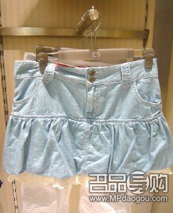 7月高温难耐 四类短裙最抢手_首页-服饰-搭配教