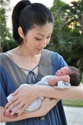 粉碎陈慧琳代孕生子流言